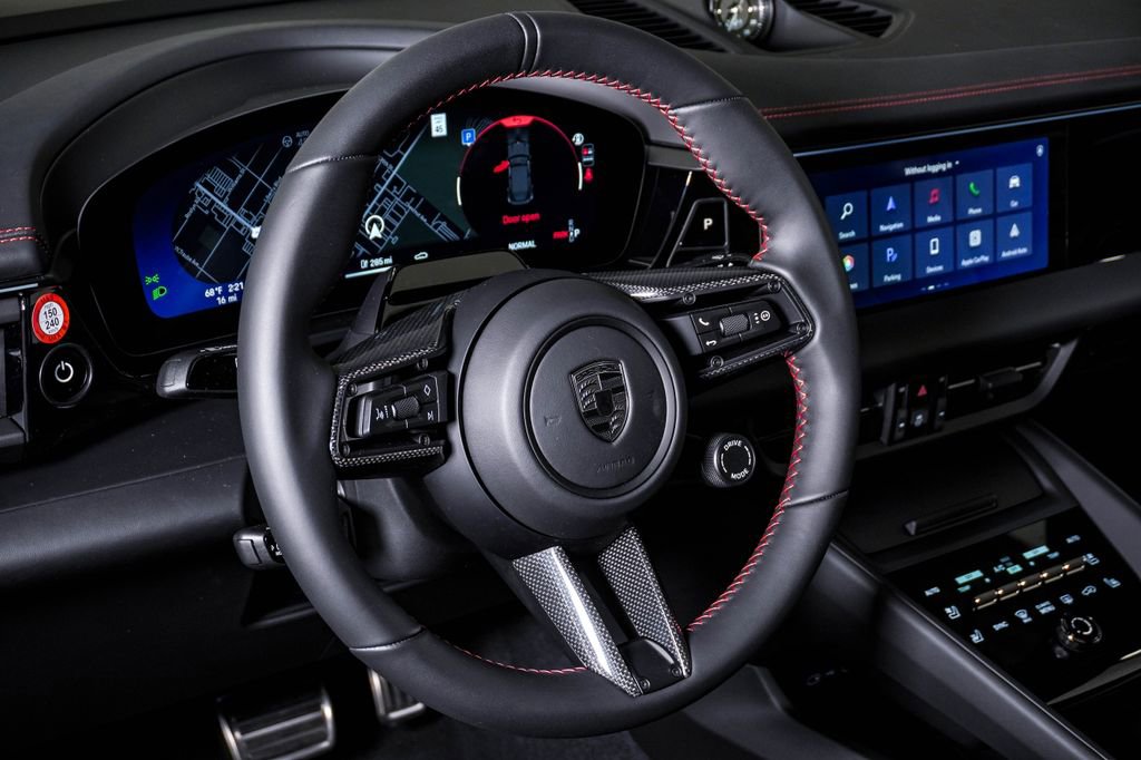 New 2026 Porsche Macan Turbo Electric image 18