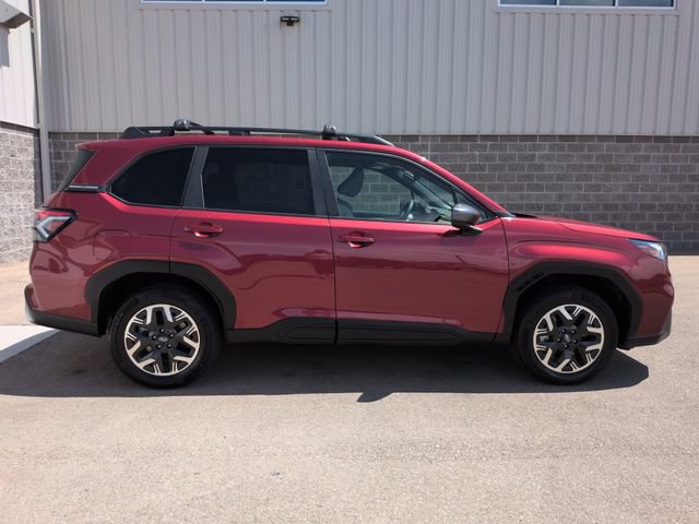 Used 2025 Subaru Forester Premium w/ Convenience Package #1 AWD/4WD image 2
