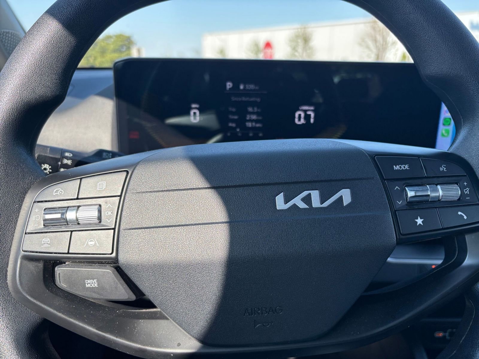 Used 2025 Kia K4 FWD image 27