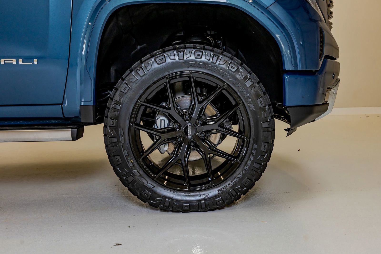 Used 2026 GMC Sierra 1500 Denali Ultimate image 12