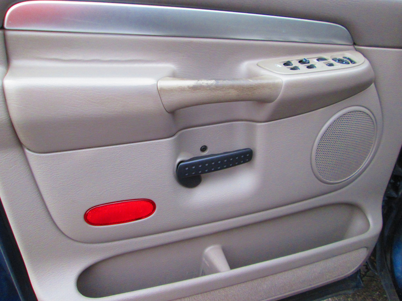 Used 2004 Dodge Ram 3500 Truck SLT w/ Trailer Tow Group image 14