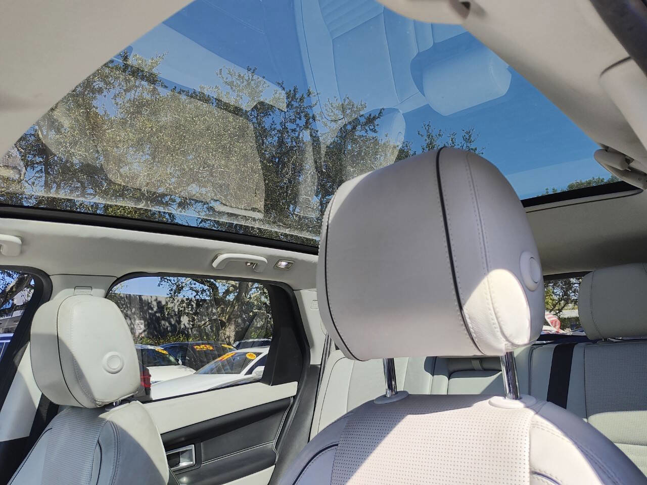 Used 2017 Land Rover Discovery Sport HSE image 55