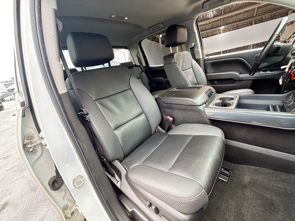 Used 2018 GMC Sierra 1500 SLT w/ All-Terrain Package AWD/4WD image 32
