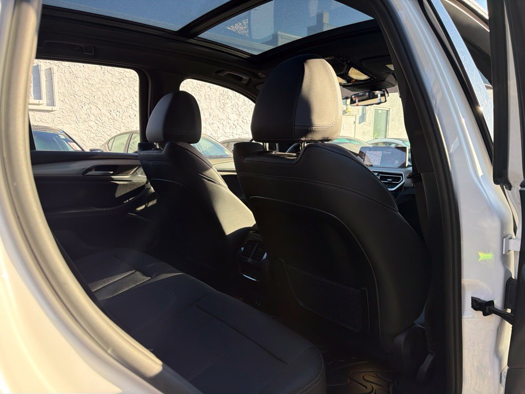 Used 2024 BMW X3 xDrive30i w/ M Sport Package AWD/4WD image 17