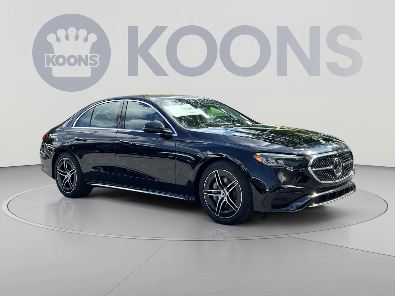 New 2027 Mercedes-Benz E 450 4MATIC Sedan image 2