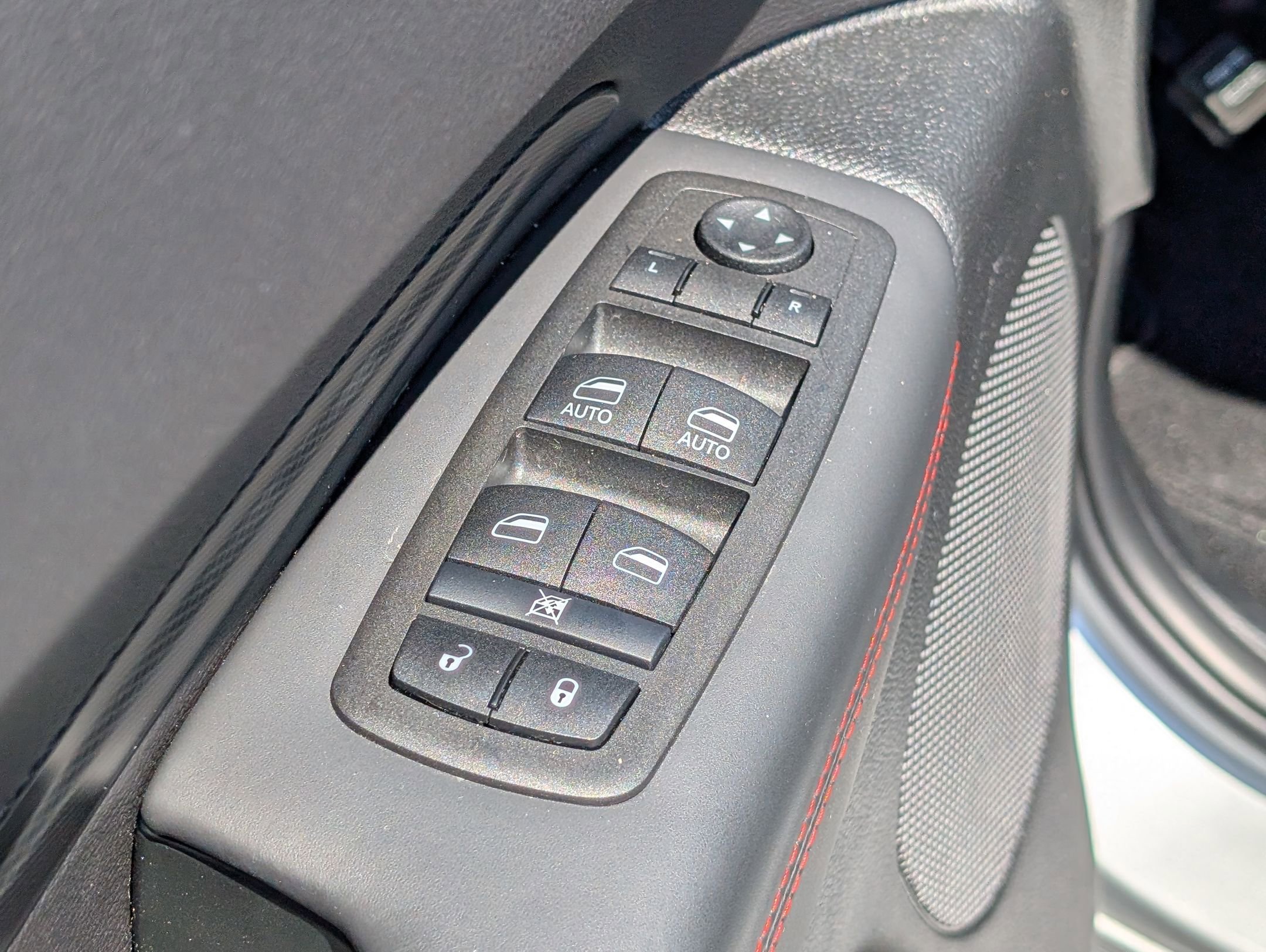 Used 2025 Dodge Durango R/T image 11