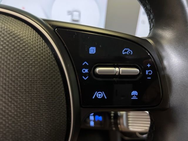 Used 2024 Hyundai Ioniq 5 SEL RWD image 41