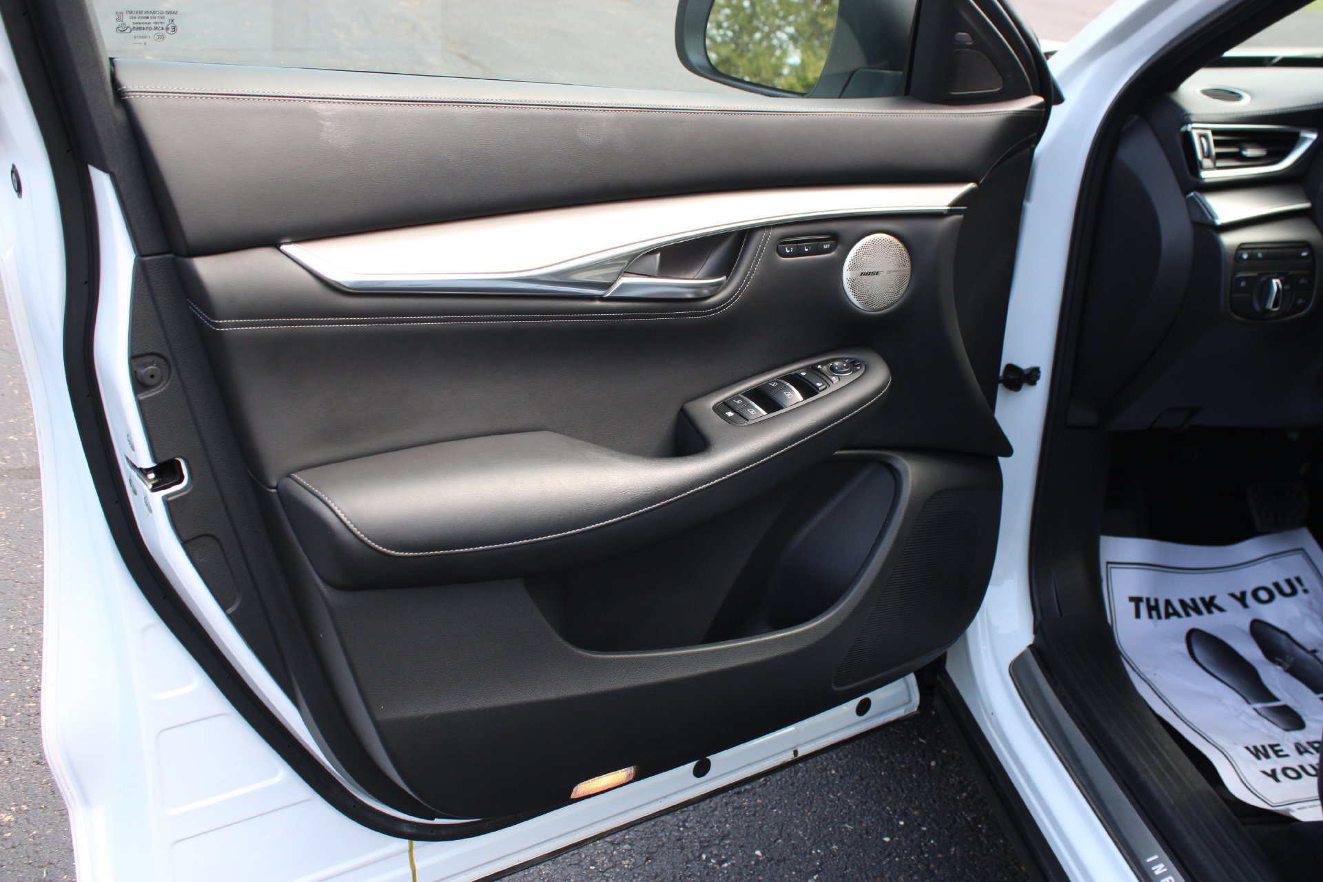 Used 2023 INFINITI QX55 Essential AWD/4WD image 11