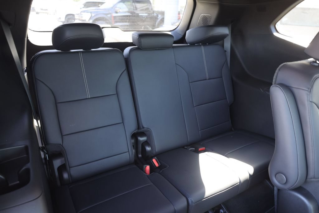 New 2027 GMC Acadia Elevation w/ Elevation Premium Package AWD/4WD image 18