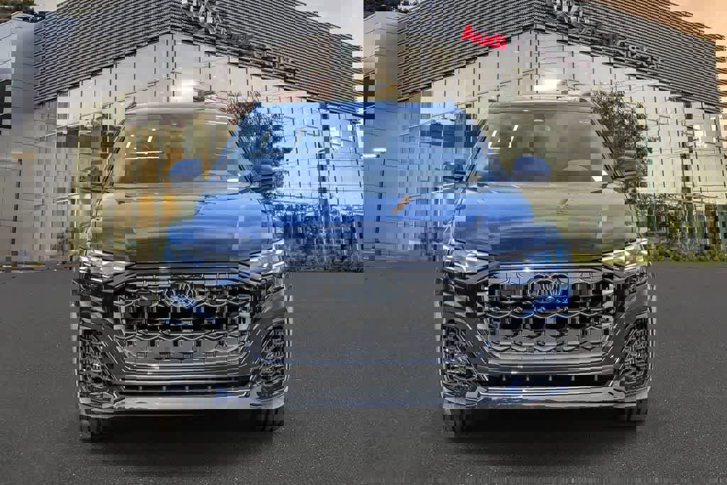 New 2026 Audi SQ8 Prestige image 6