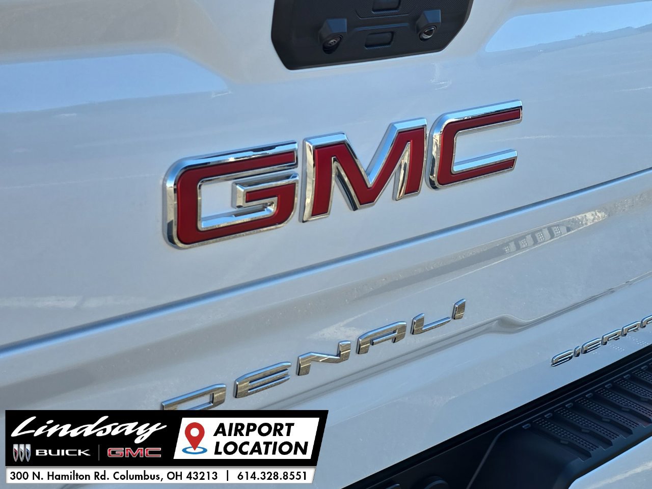 New 2026 GMC Sierra 1500 Denali w/ Denali Reserve Package AWD/4WD image 34