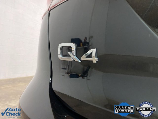 Used 2024 Audi Q4 e-tron Premium image 91