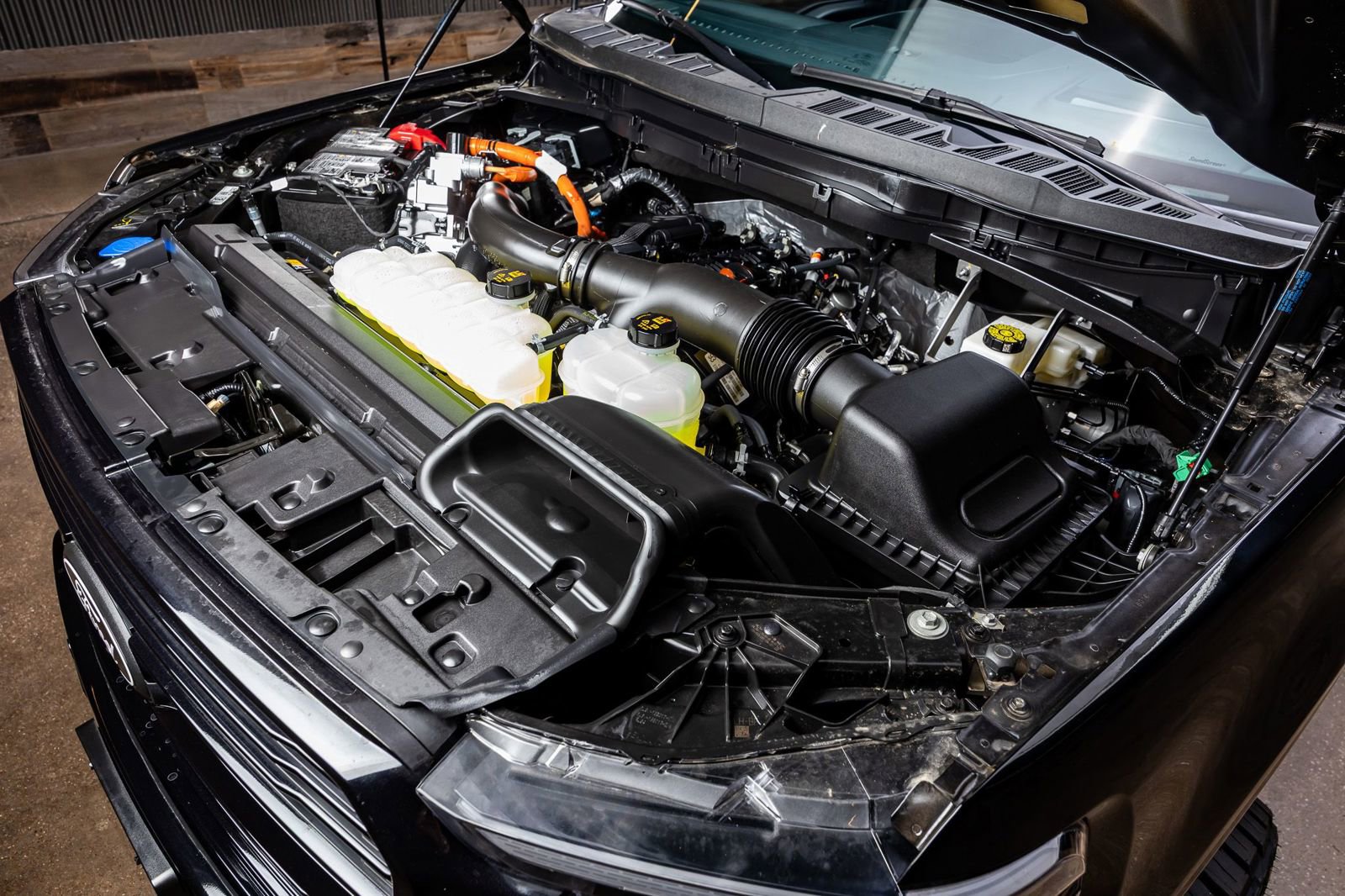 Used 2025 Ford F150 Platinum w/ Equipment Group 702A High image 40