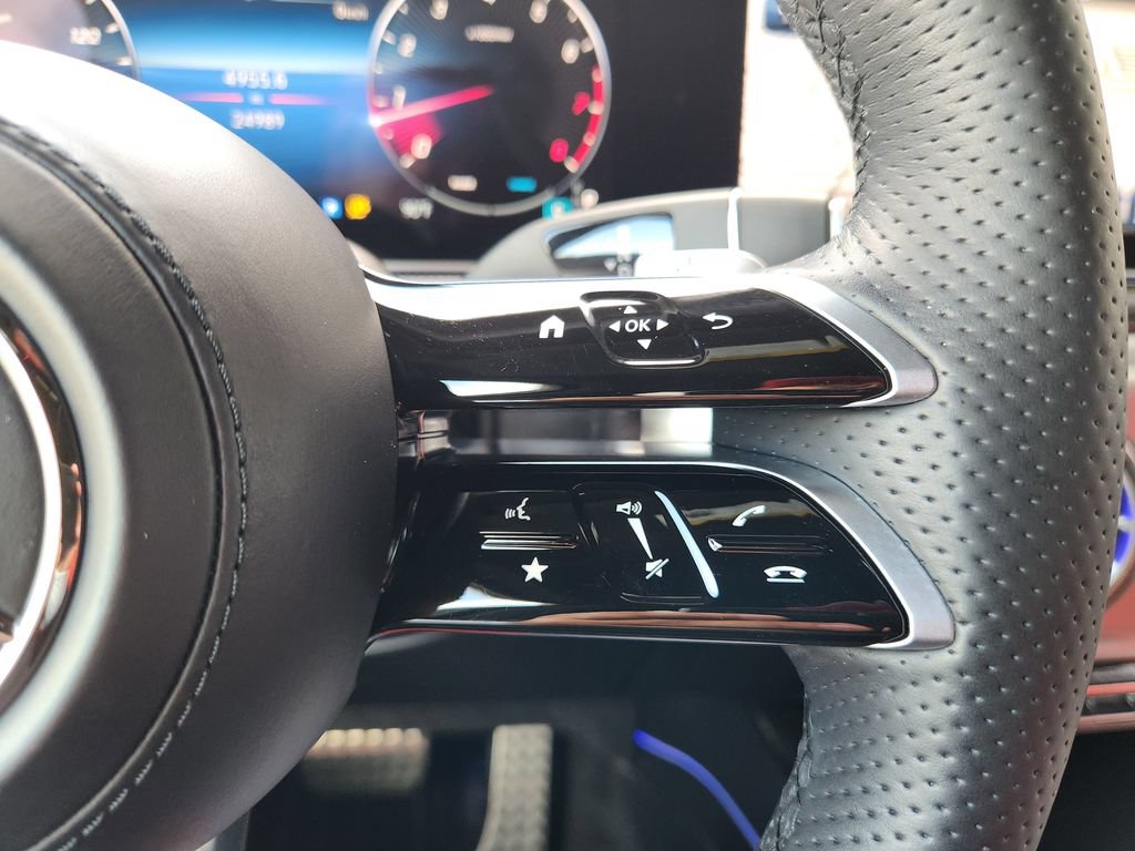 Used 2025 Mercedes-Benz G 550 image 30