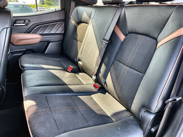 Used 2024 GMC Canyon AT4 AWD/4WD image 24
