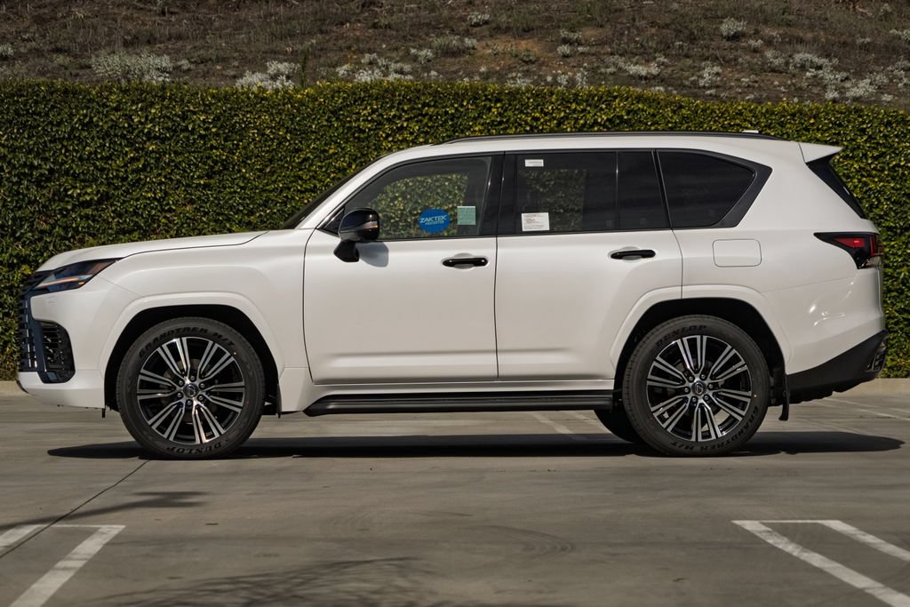 New 2026 Lexus LX 600 4WD w/ Luxury Package image 7