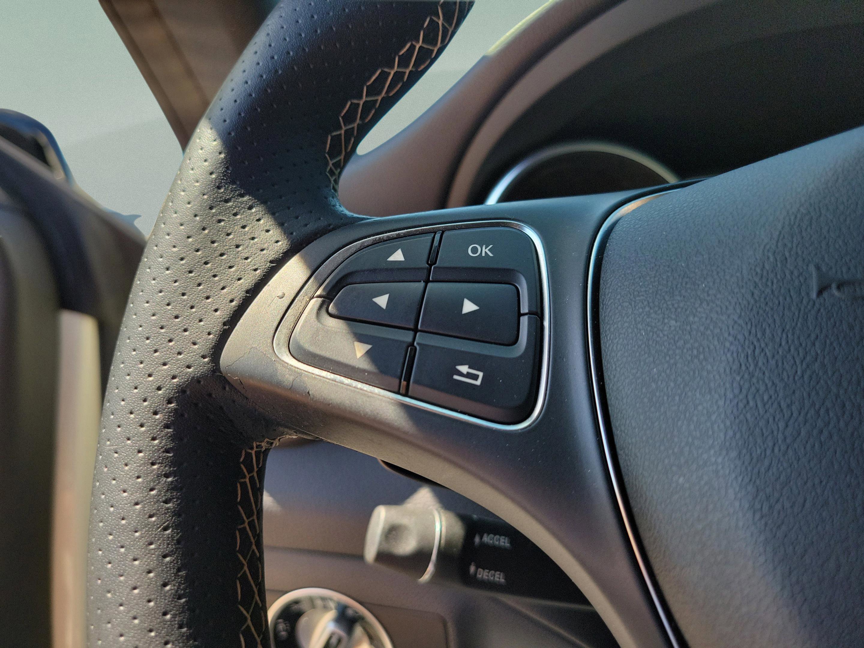 Used 2018 Mercedes-Benz CLA 250 image 21