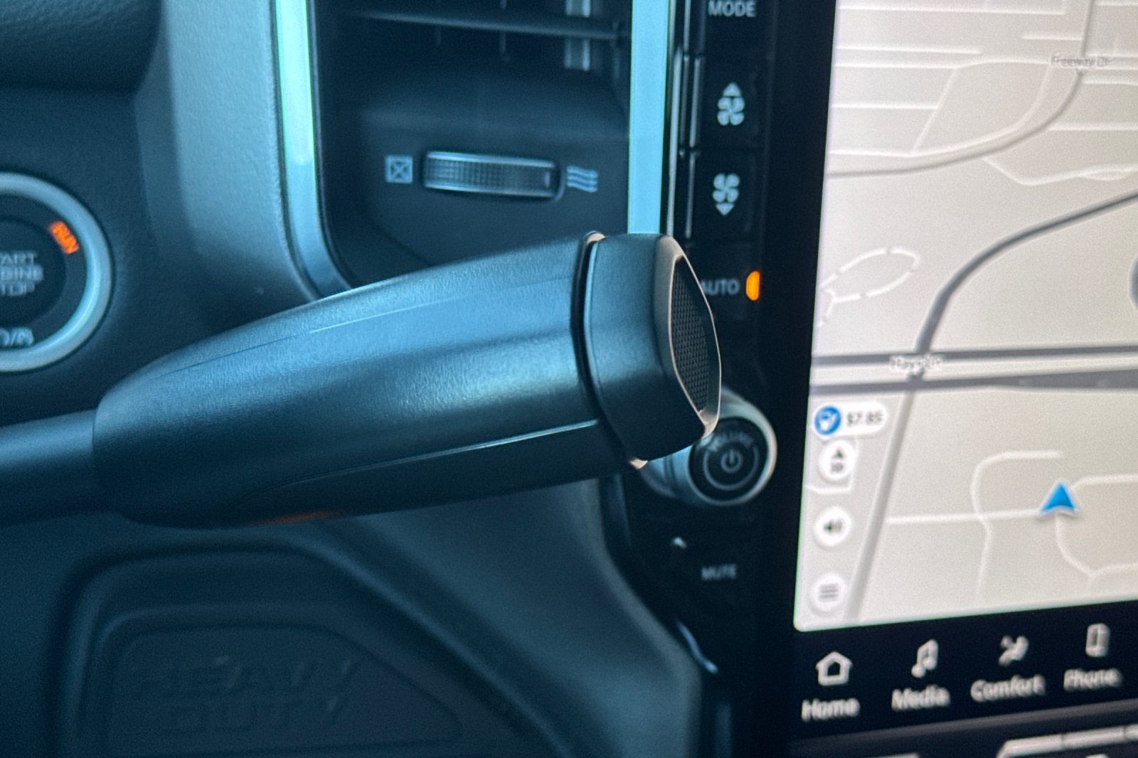 New 2027 RAM 3500 Laramie AWD/4WD image 20