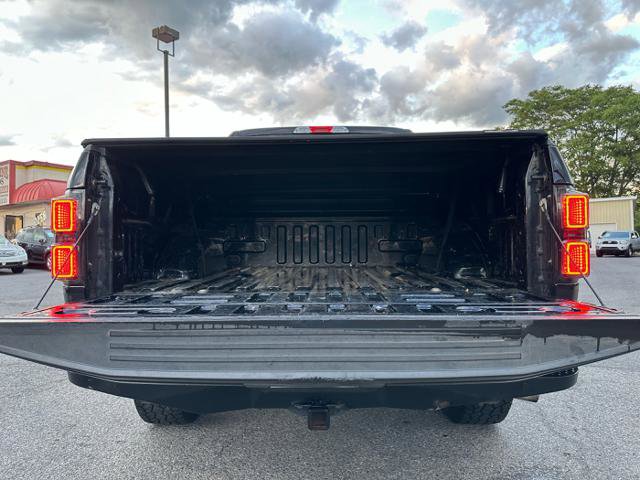 Used 2018 Ford F150 XLT w/ Equipment Group 302A Luxury AWD/4WD image 15