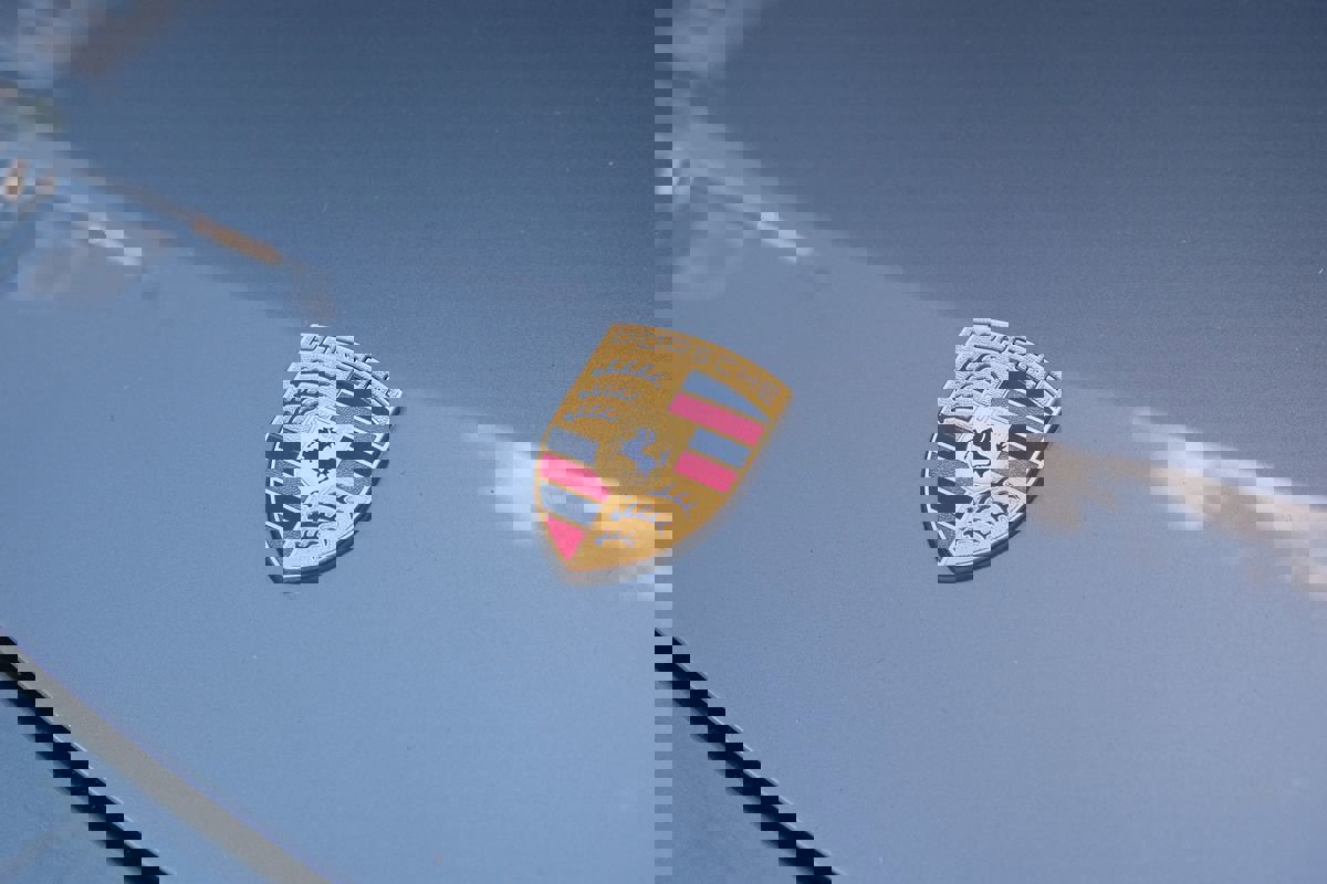 Used 2002 Porsche 911 GT3 RS image 45