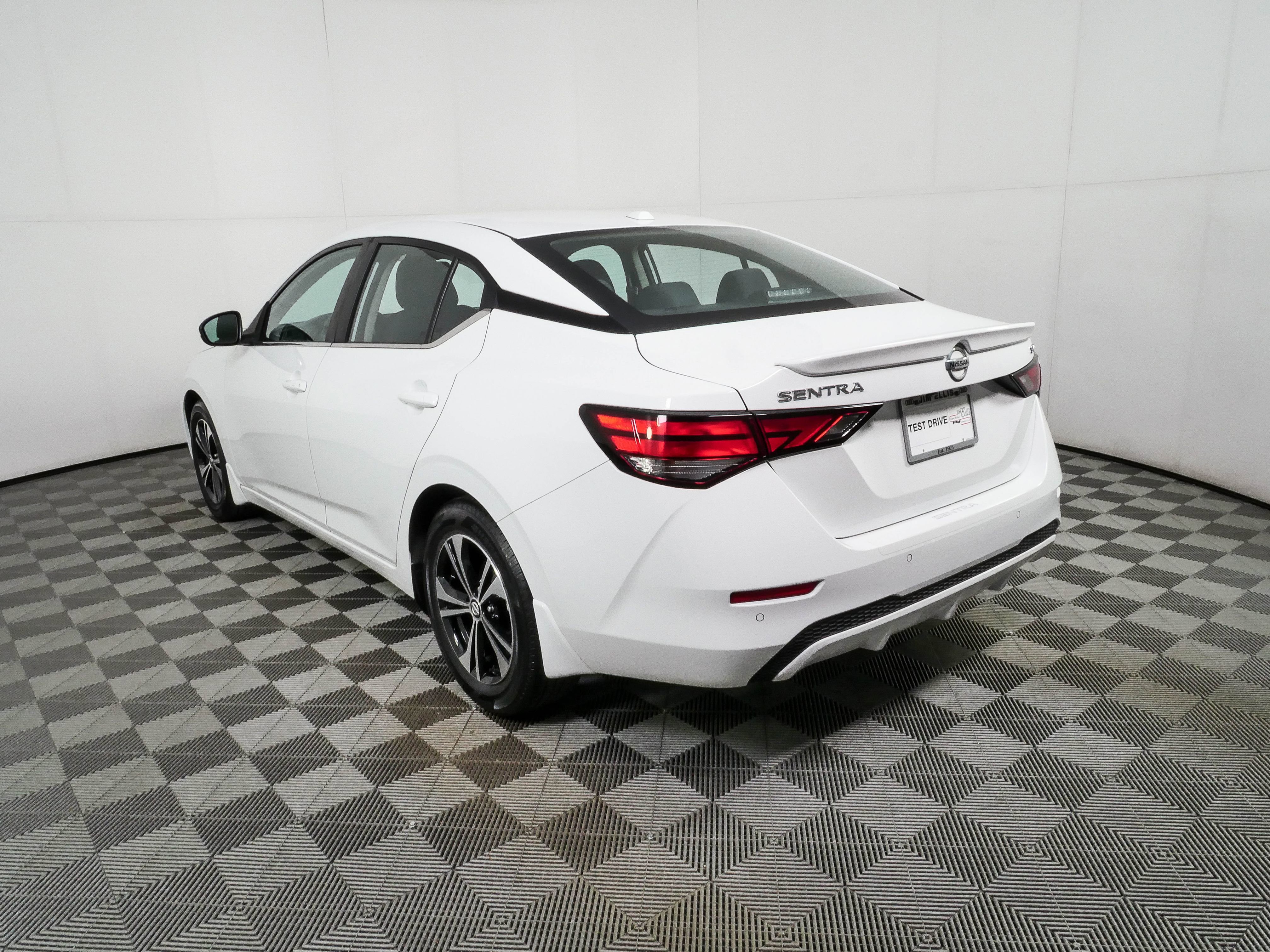 Used 2023 Nissan Sentra SV FWD image 26