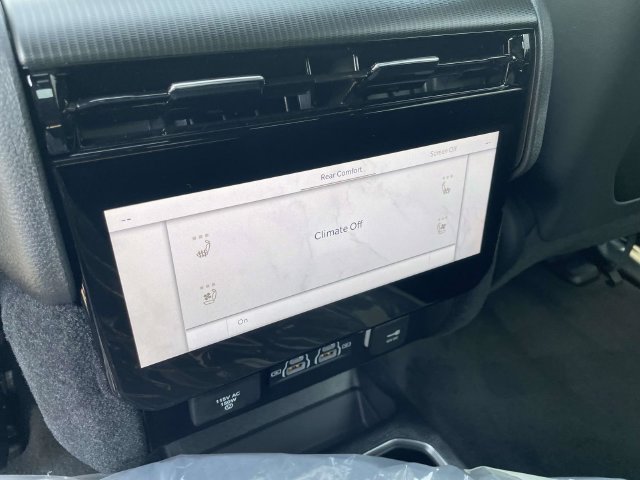 New 2026 Jeep Grand Wagoneer L Summit w/ Premium Group III AWD/4WD image 15