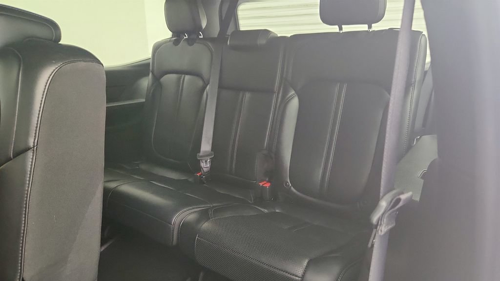 Used 2024 Jeep Wagoneer Series II w/ Flexible Seating Group RWD image 26