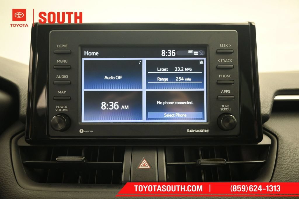 Used 2021 Toyota RAV4 XLE AWD/4WD image 33