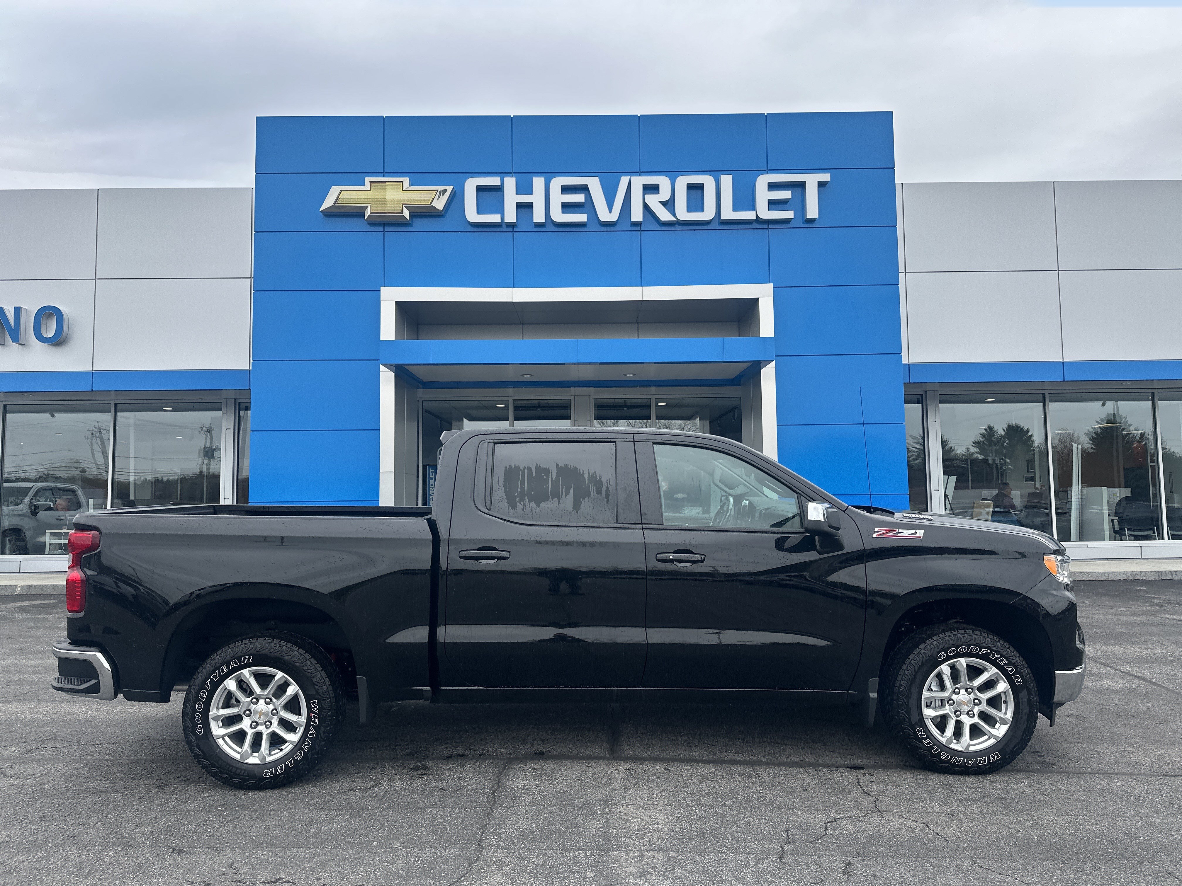New 2026 Chevrolet Silverado 1500 LT AWD/4WD image 1