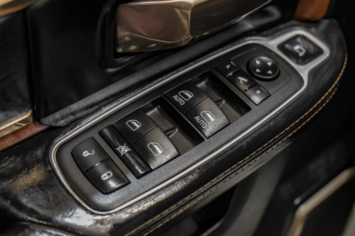 Used 2022 RAM 3500 Limited AWD/4WD image 48