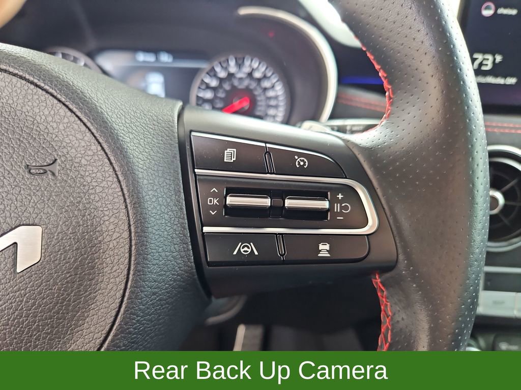 Used 2022 Kia Stinger GT2 image 12