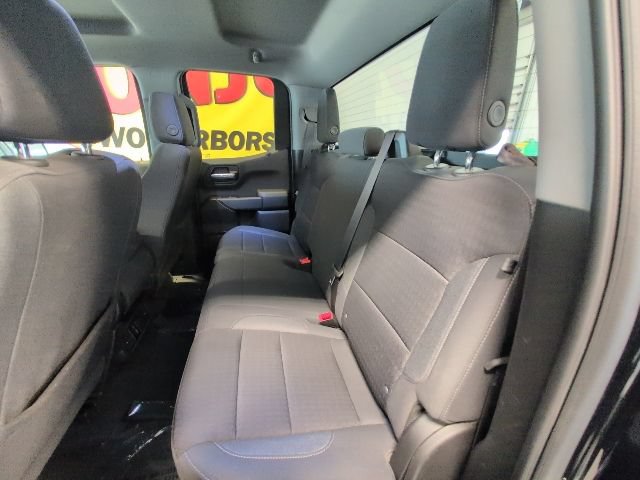 Certified 2024 Chevrolet Silverado 1500 Custom AWD/4WD image 26