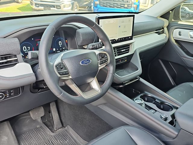 Certified 2025 Ford Explorer Active w/ Active Comfort Package RWD image 19