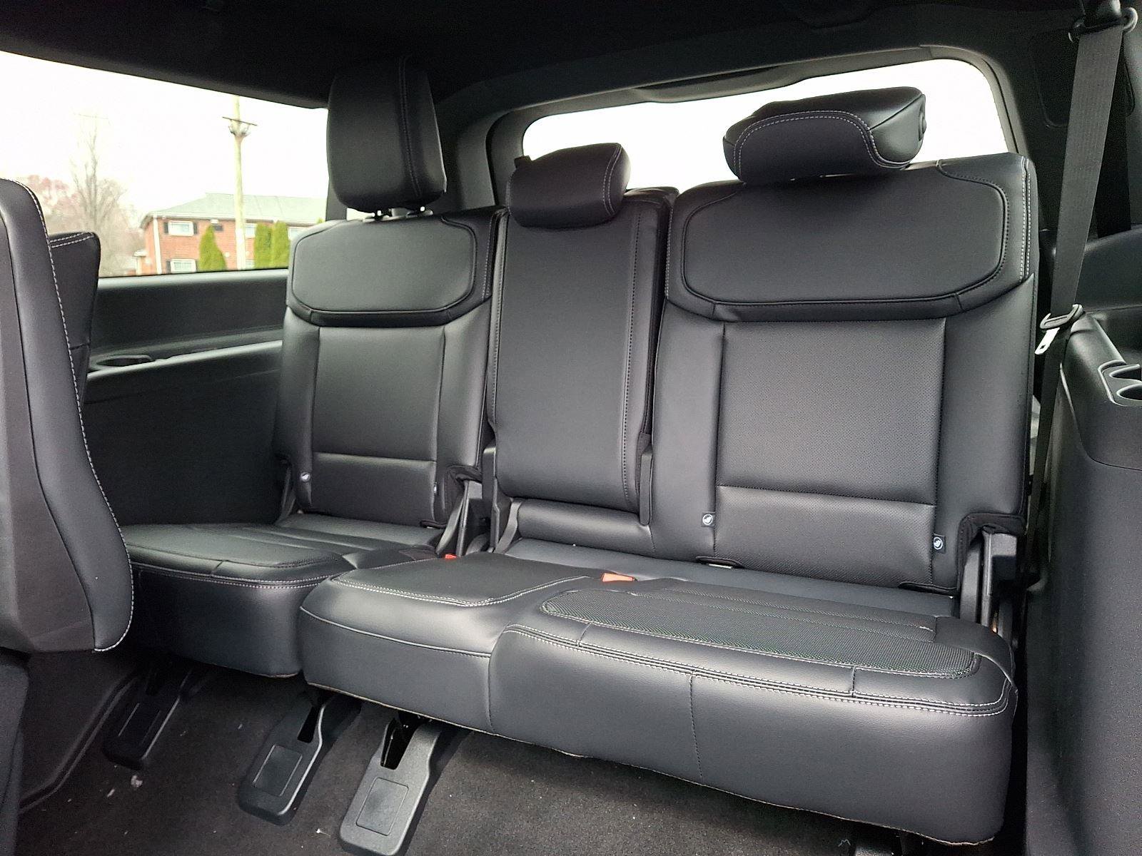 New 2026 Ford Expedition Max Platinum image 9