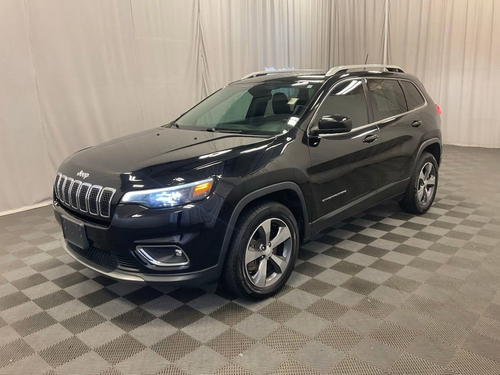 Used 2019 Jeep Cherokee Limited w/ Trailer Tow Group AWD/4WD image 5