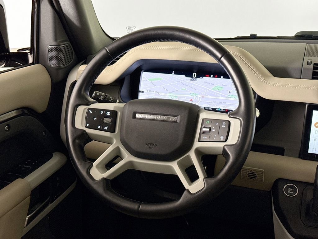 Used 2024 Land Rover Defender 110 S image 20