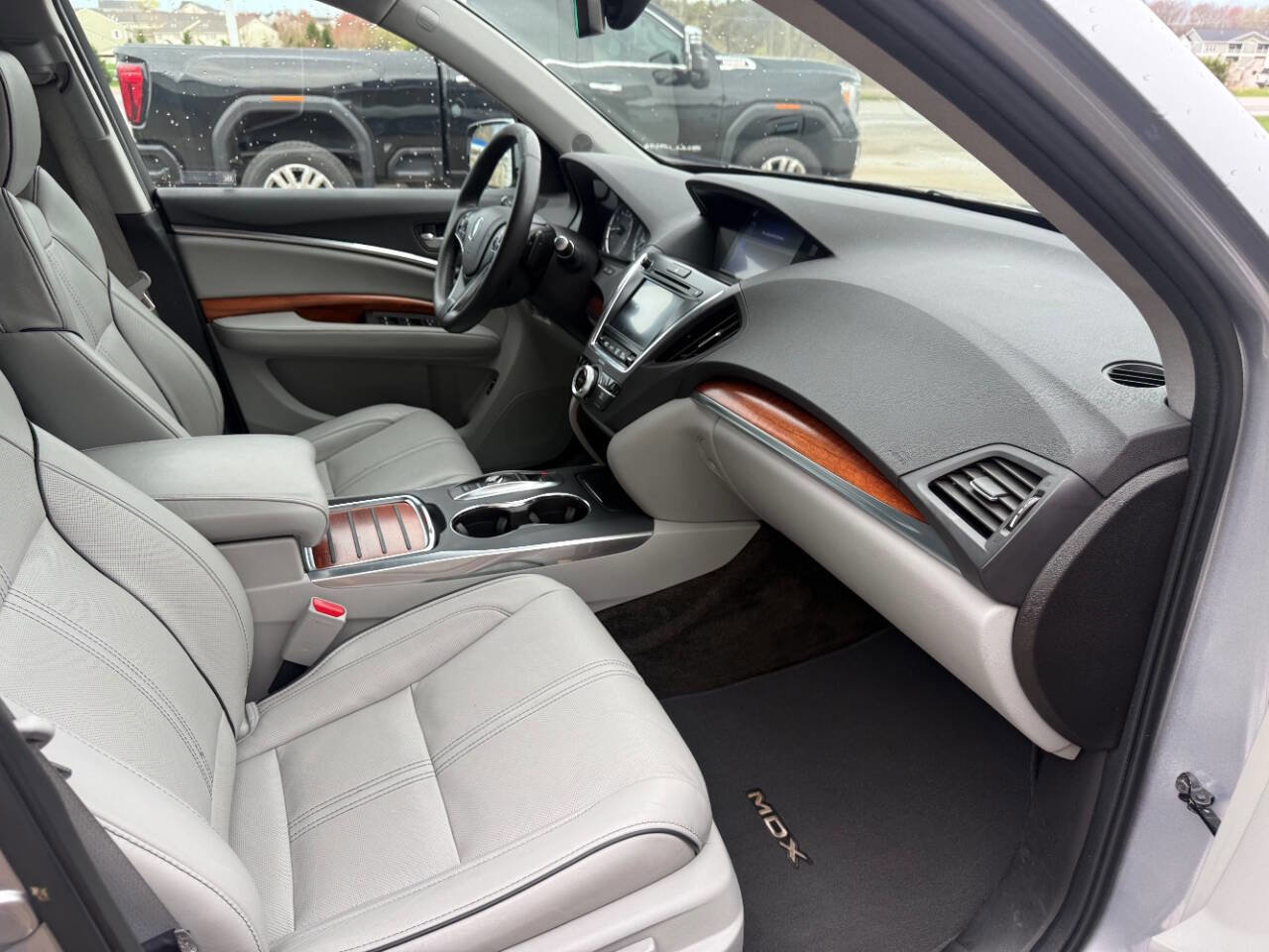 Used 2017 Acura MDX SH-AWD w/ Advance Package image 30