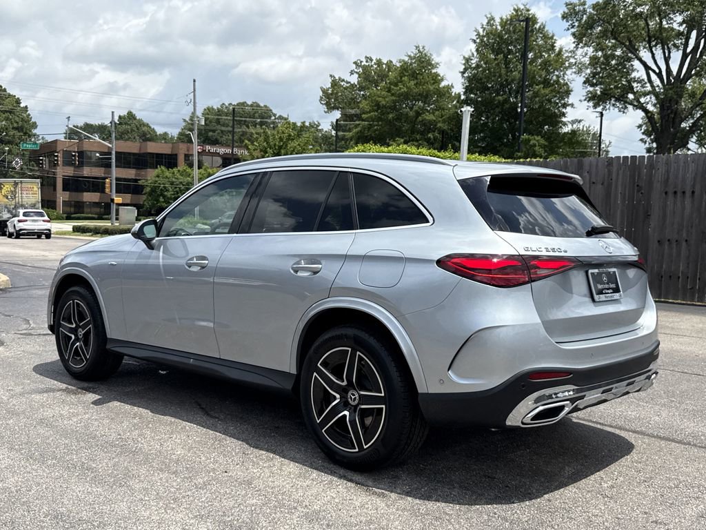 New 2025 Mercedes-Benz GLC 350e 4MATIC image 3