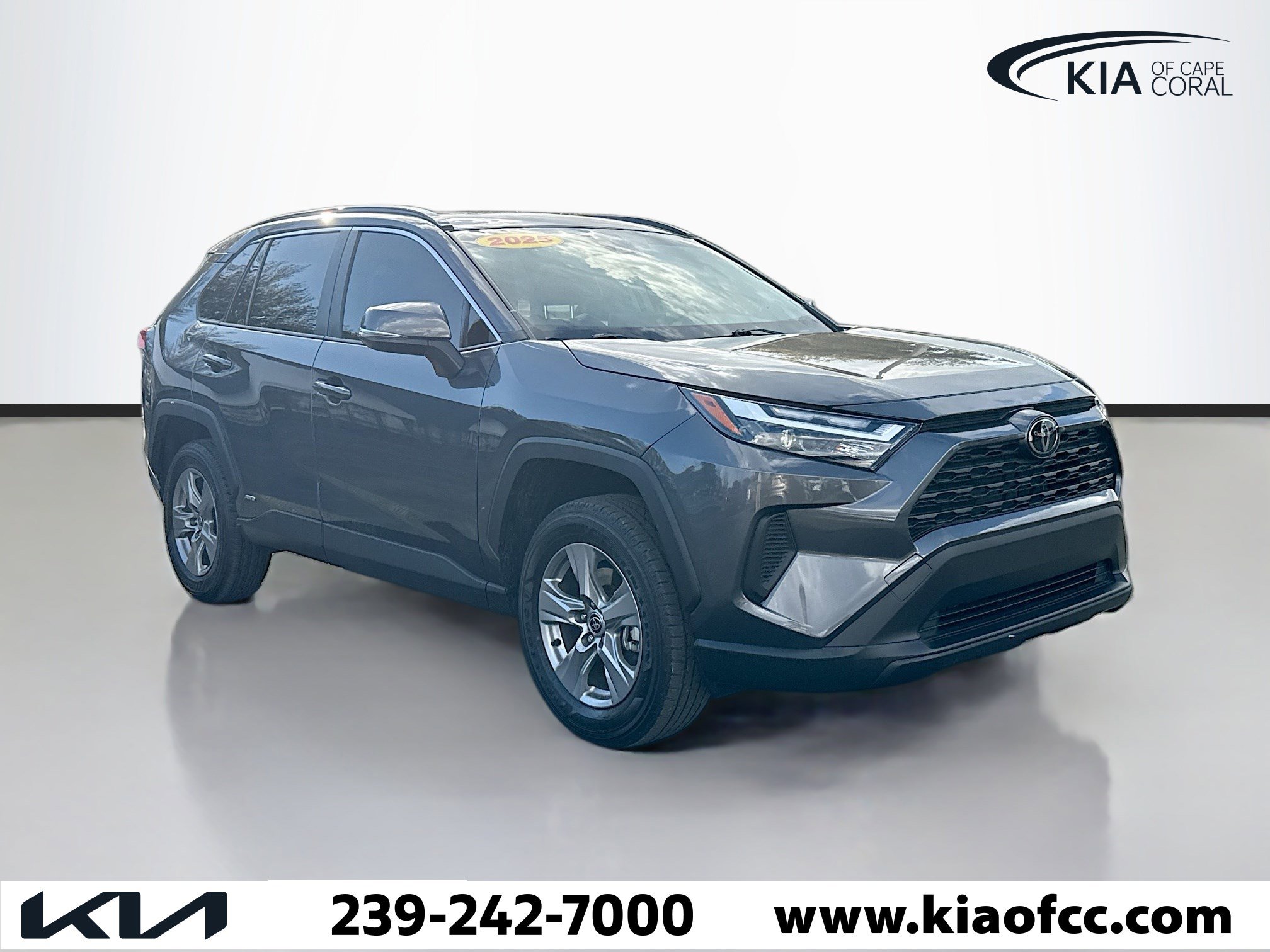 Used 2025 Toyota RAV4 XLE w/ Convenience Package