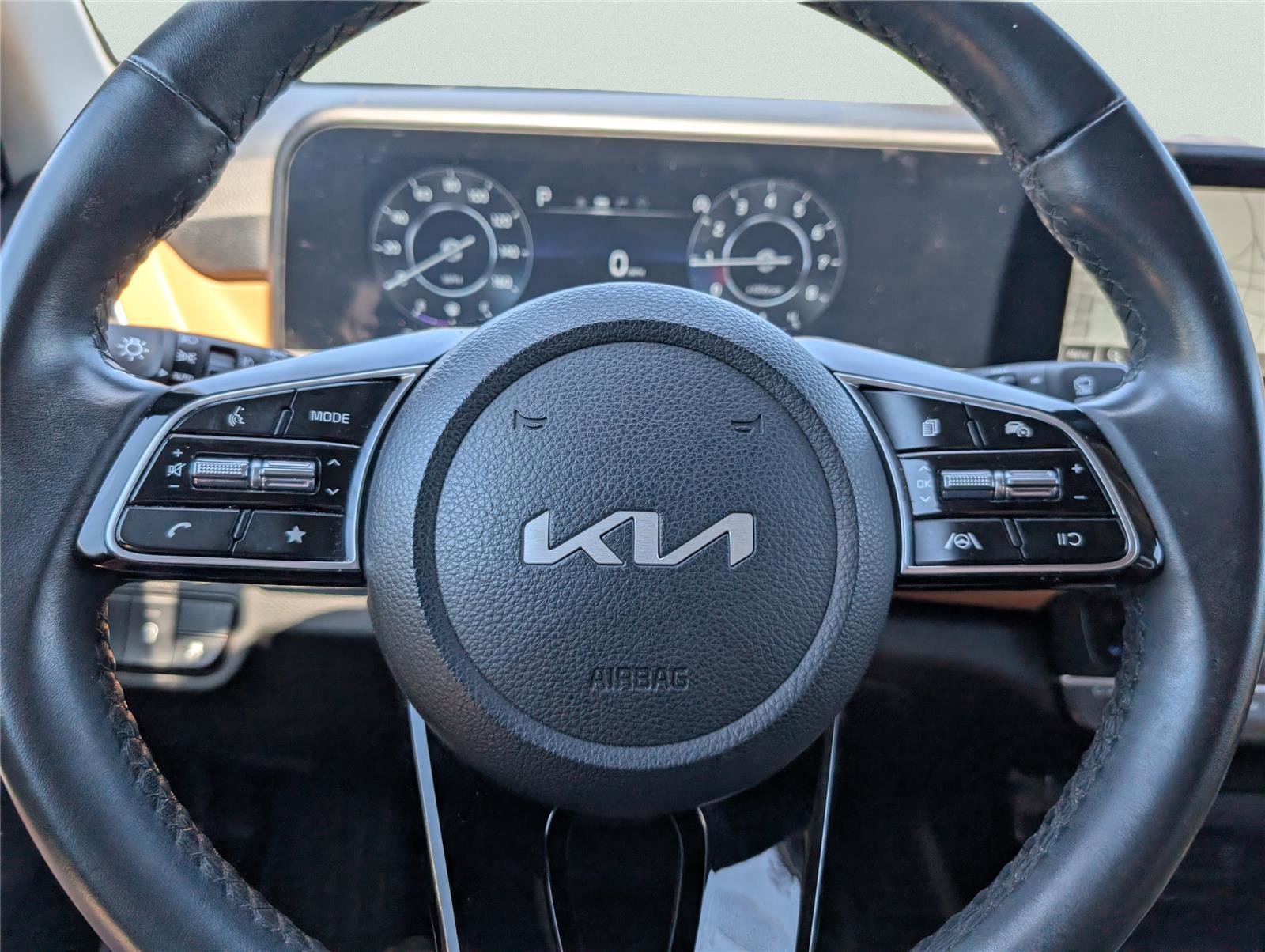 Used 2024 Kia Seltos EX FWD image 22