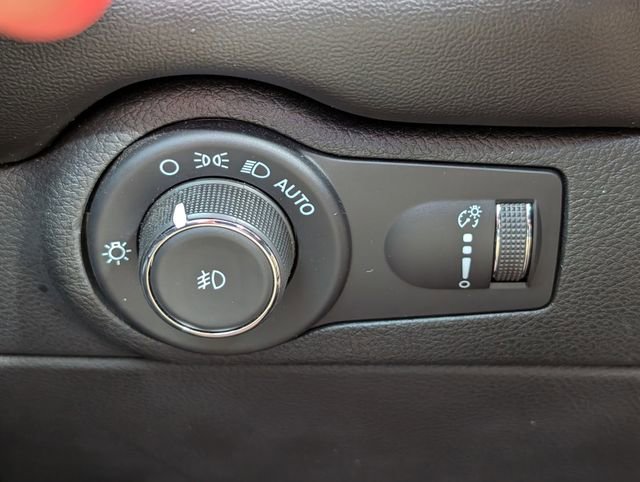 Used 2022 Dodge Durango GT image 23