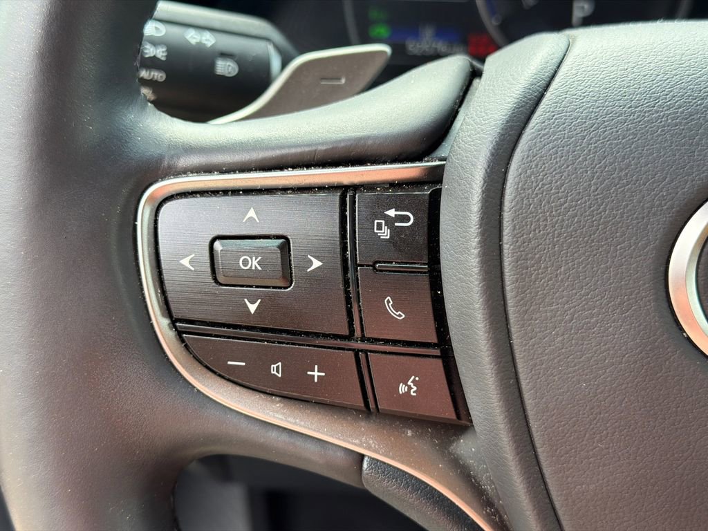Used 2023 Lexus ES 300h w/ Premium Package FWD image 24
