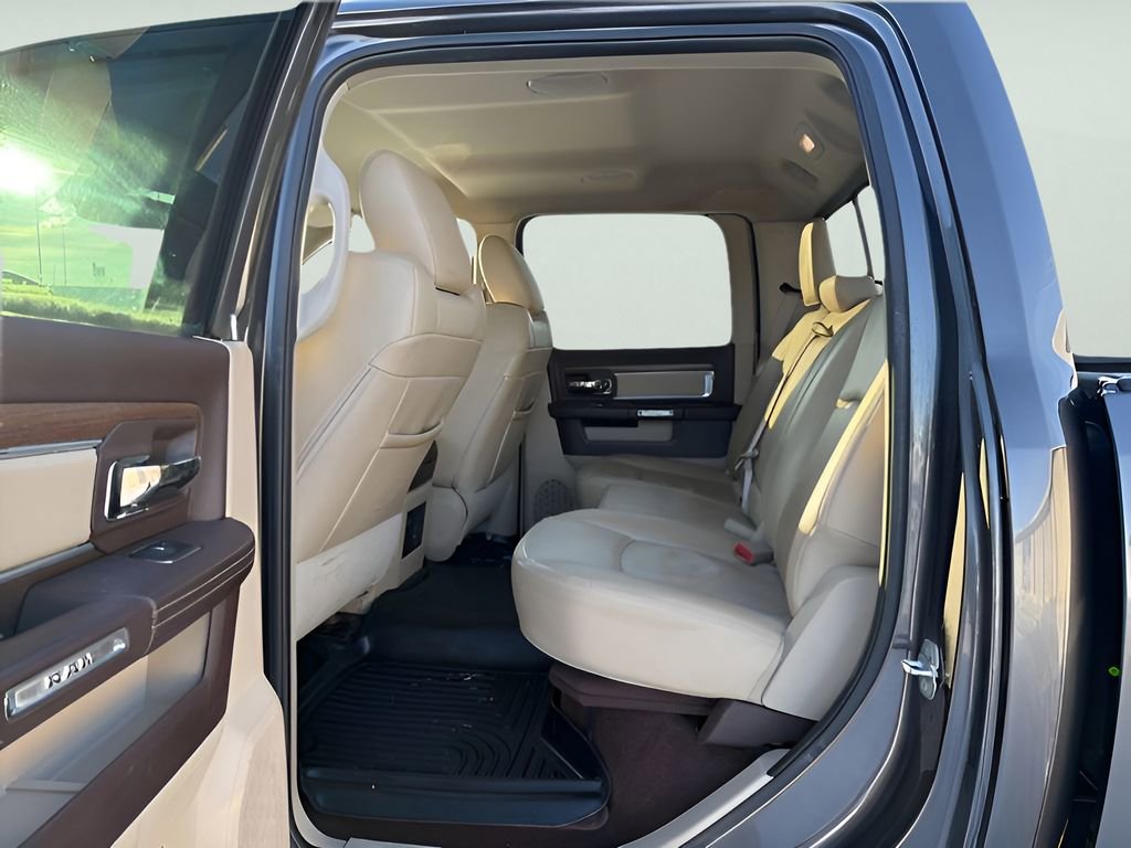 Used 2015 RAM 3500 Laramie image 18