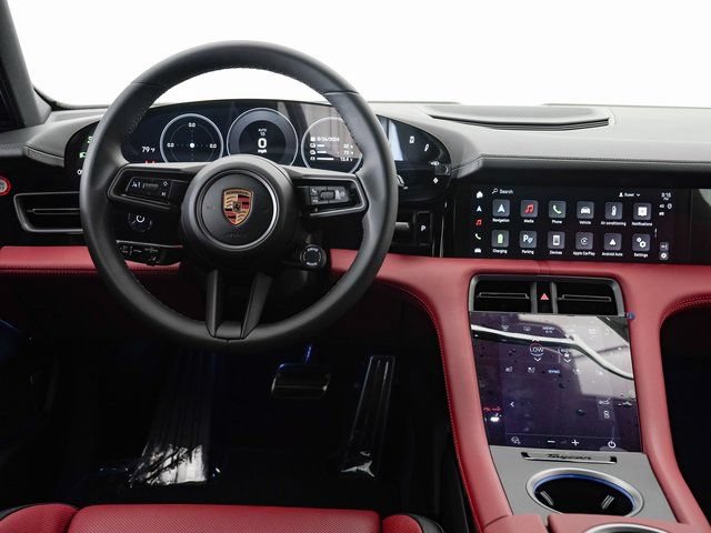 Used 2025 Porsche Taycan 4S AWD/4WD image 17
