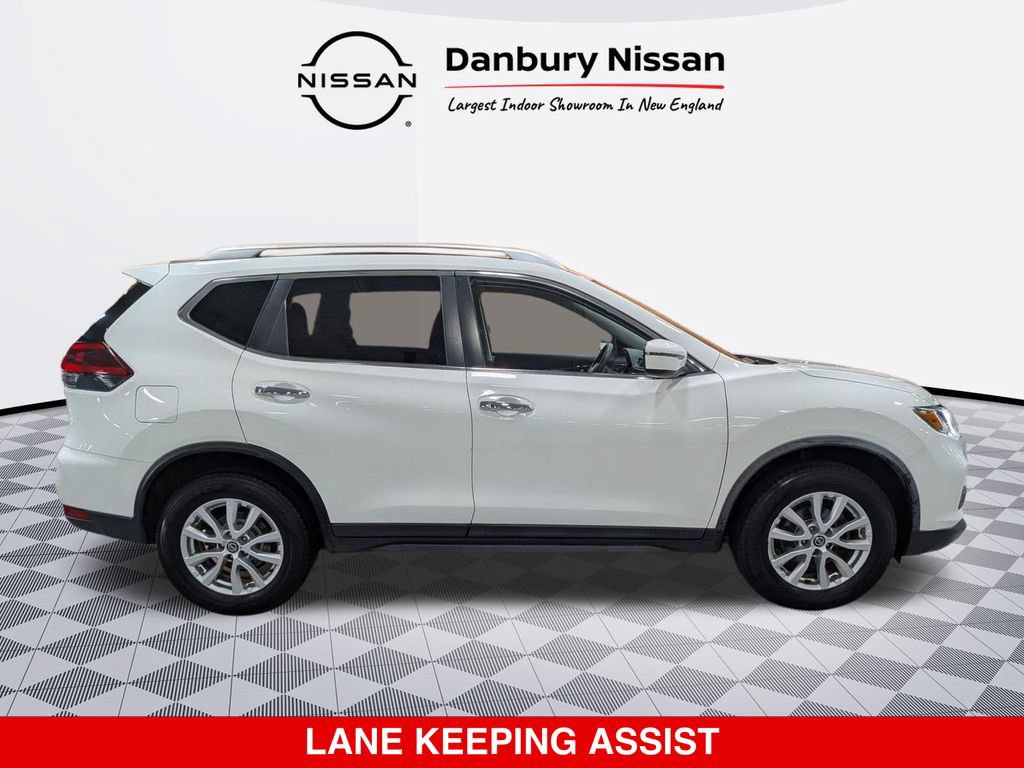 Used 2020 Nissan Rogue SV AWD/4WD image 2