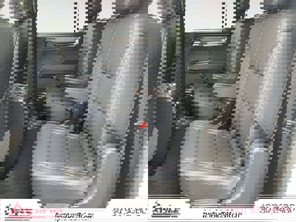 Used 2024 GMC Acadia Elevation image 13