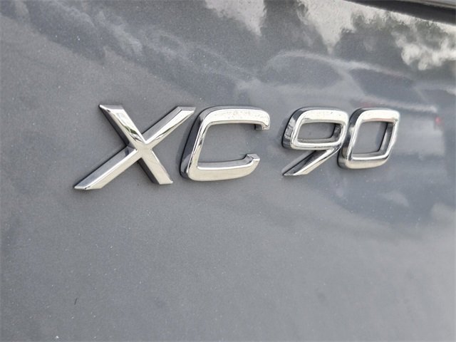 Used 2023 Volvo XC90 T8 Ultimate w/ Lounge Package image 15