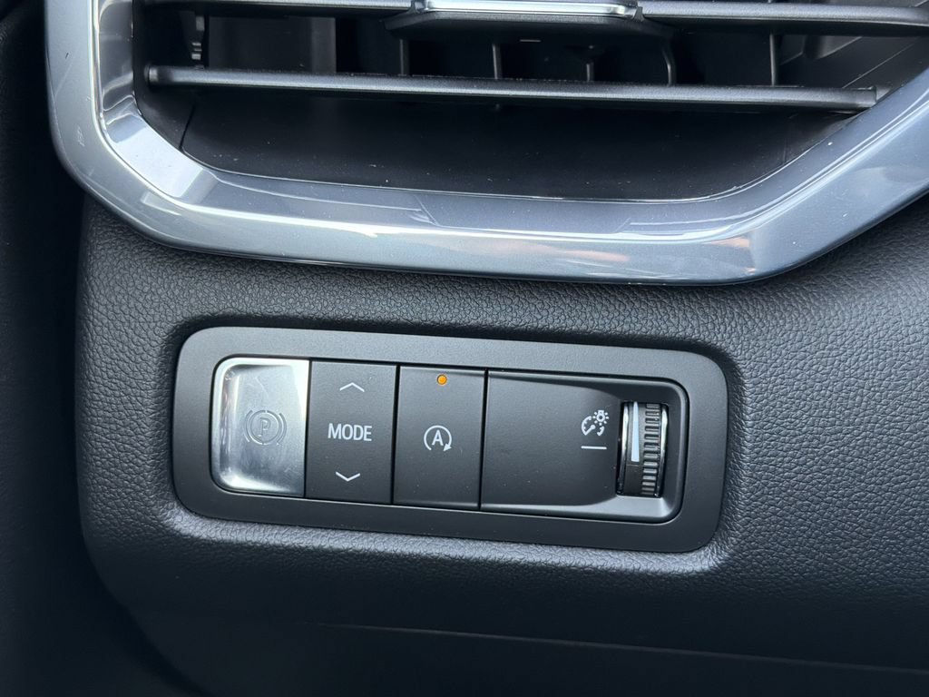 New 2026 GMC Acadia Elevation w/ Black Edition FWD image 11