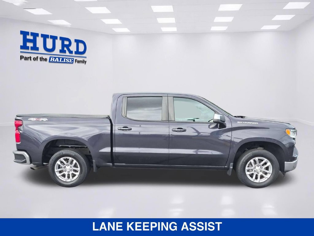 Used 2023 Chevrolet Silverado 1500 LT AWD/4WD image 3