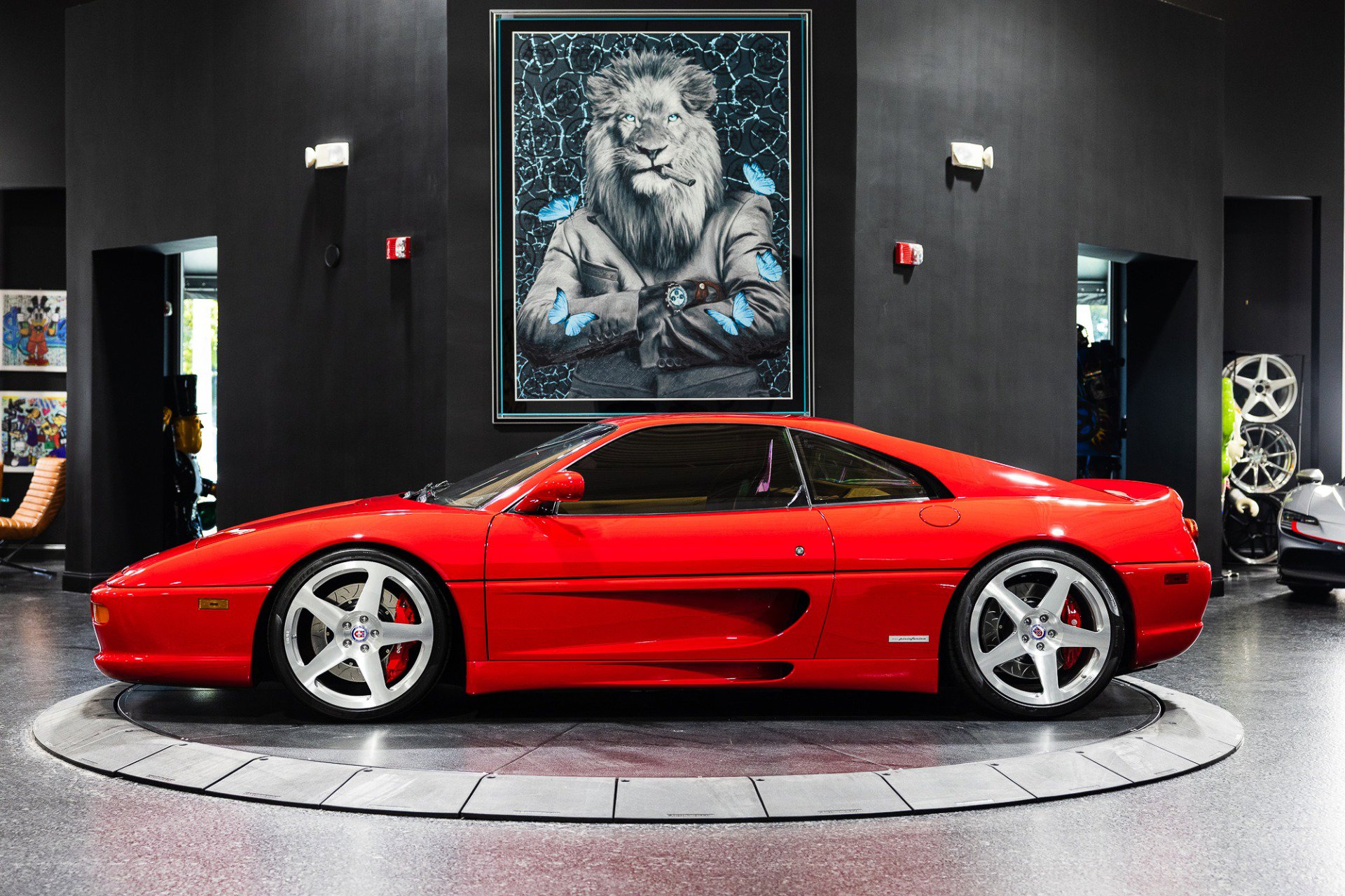 Used 1995 Ferrari F355 Berlinetta image 4